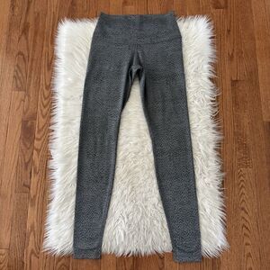 Lululemon Wunder Under Leggings Women’s Size 8 Full Length Leopard Print Yoga